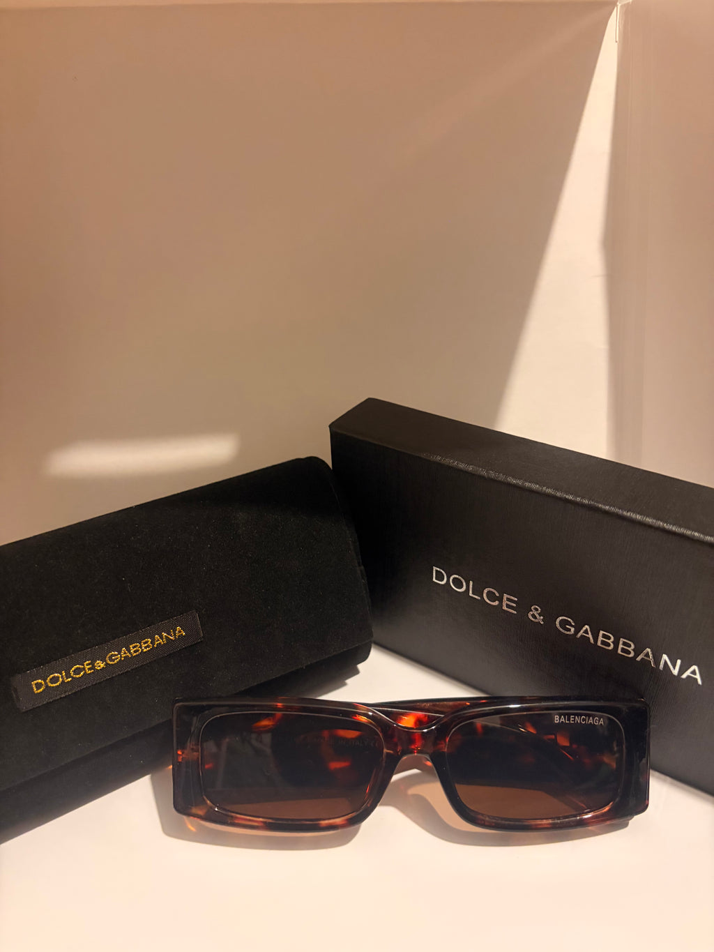DG