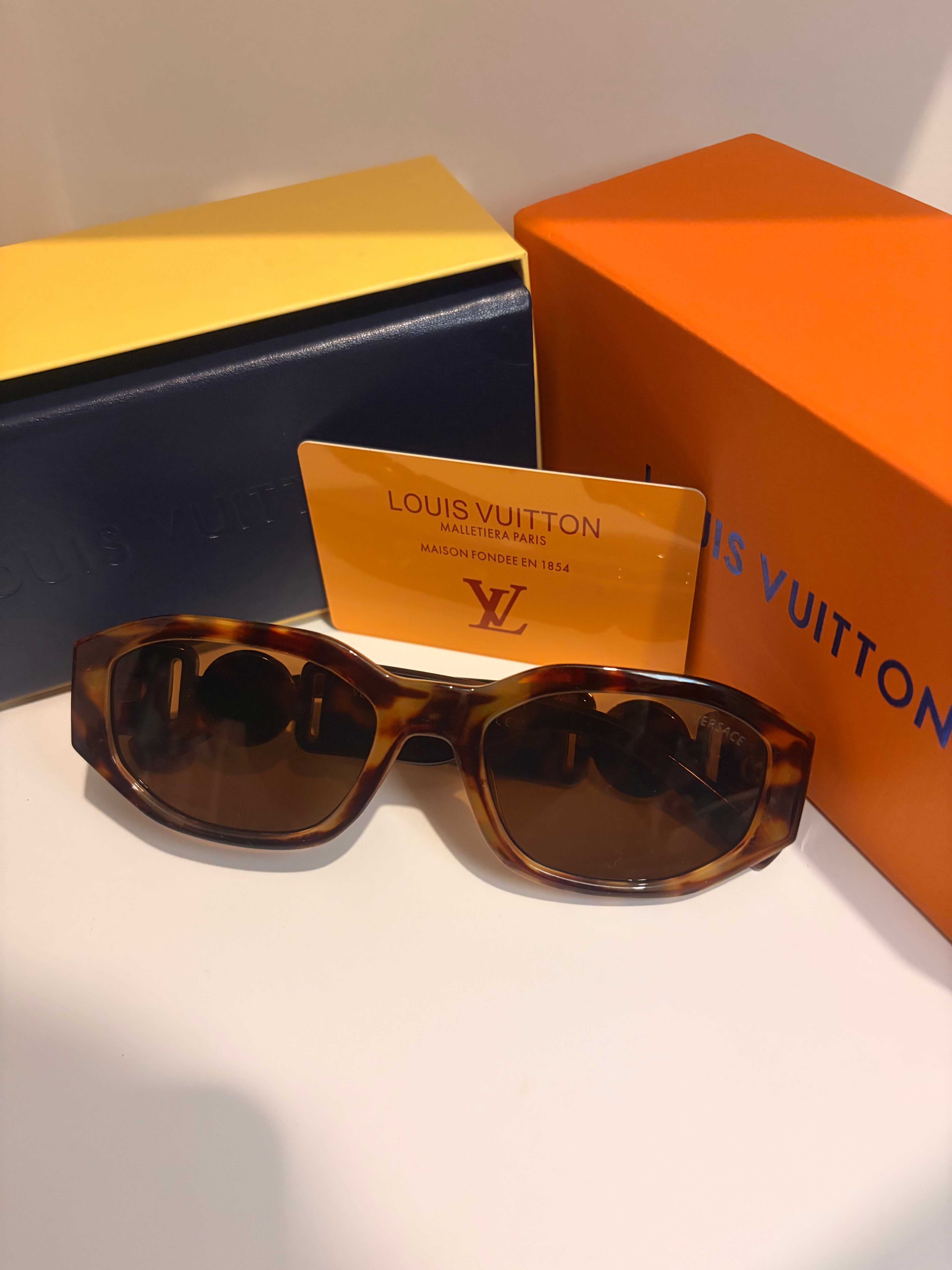 LV
